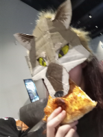 I am using my phone to post this.
Eeee I can use this app over the weekend
BTW that is me at church eating pizza